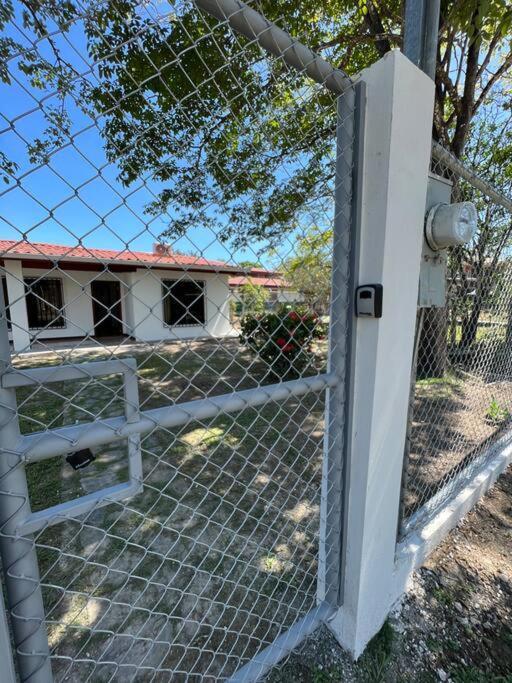Amplia Casa En Paquera Apartman Kültér fotó