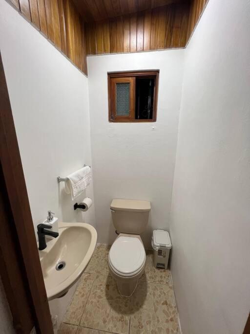 Amplia Casa En Paquera Apartman Kültér fotó