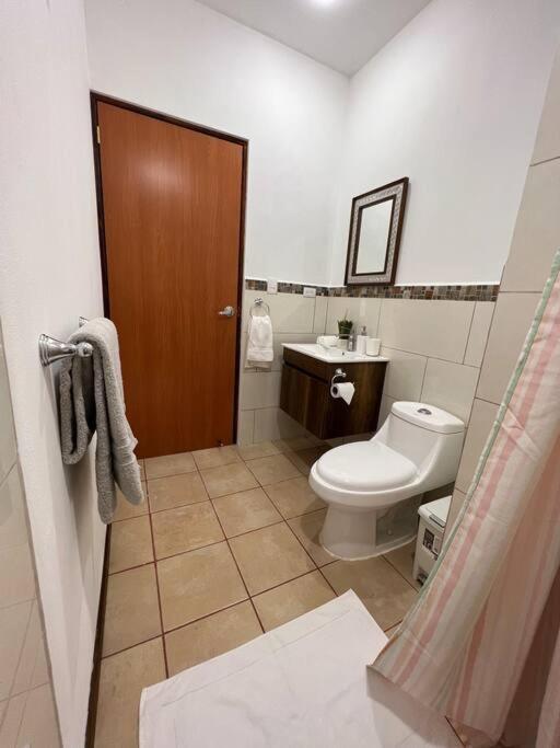 Amplia Casa En Paquera Apartman Kültér fotó